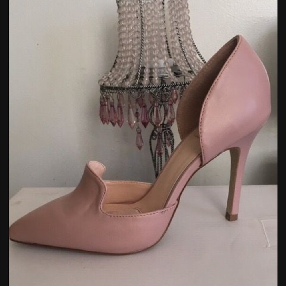 Pink heels